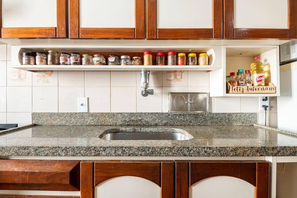 Jacarepagua Residence - Quarto Em Apartamento Ріо-де-Жанейро Екстер'єр фото